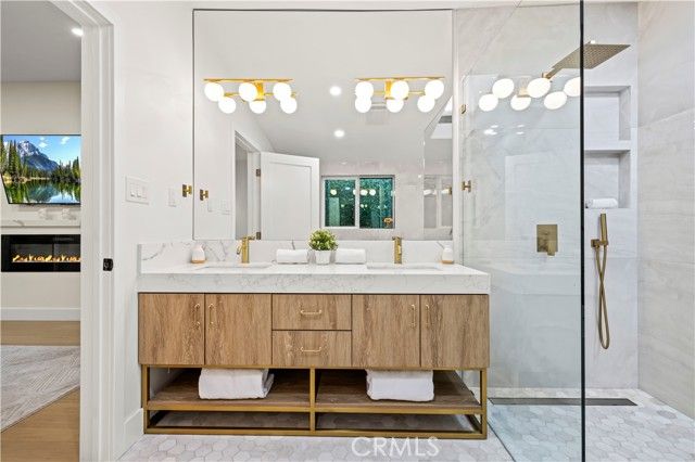 22263 Flanco, Woodland Hills (los Angeles), CA 91364