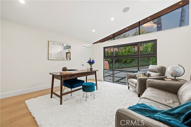 22263 Flanco, Woodland Hills (los Angeles), CA 91364