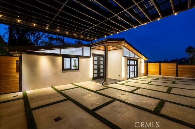 22263 Flanco, Woodland Hills (los Angeles), CA 91364