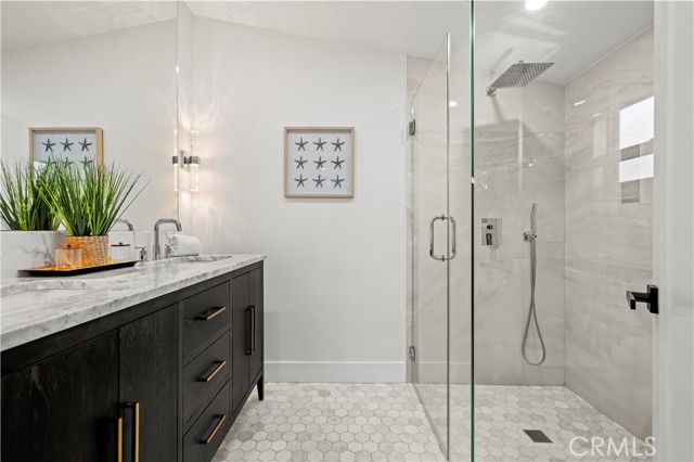 22263 Flanco, Woodland Hills (los Angeles), CA 91364