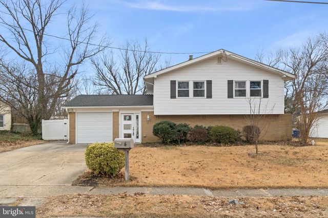 4 BELLE LN, Cinnaminson, NJ 08077