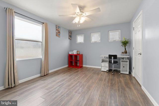 4 BELLE LN, Cinnaminson, NJ 08077