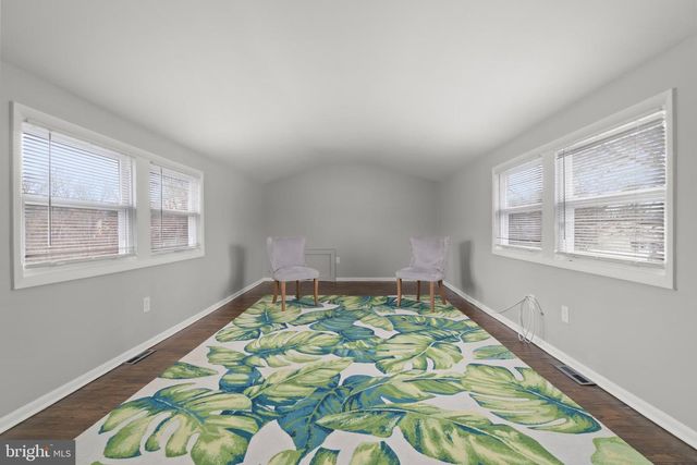 4 BELLE LN, Cinnaminson, NJ 08077