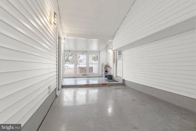 4 BELLE LN, Cinnaminson, NJ 08077