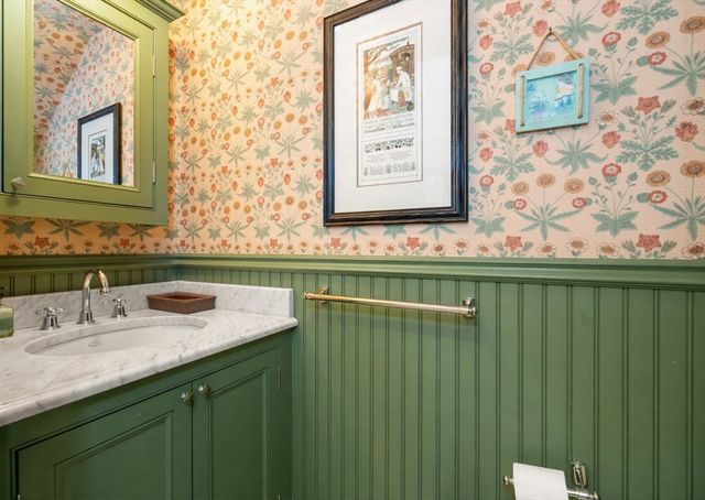 9 Farrar Street 9, Cambridge, MA 02138
