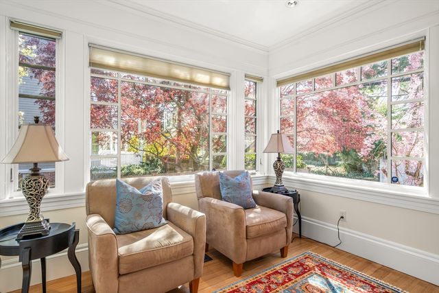 9 Farrar Street 9, Cambridge, MA 02138
