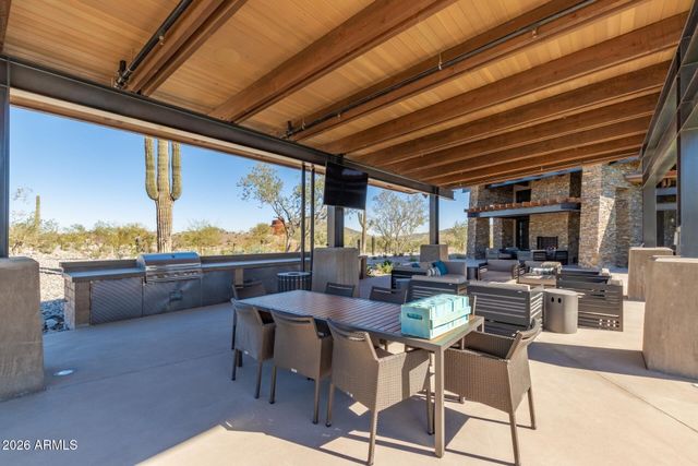 9242 S 168TH Drive, Goodyear, AZ 85338