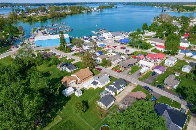 12123 5th Avenue, Millersport, OH 43046