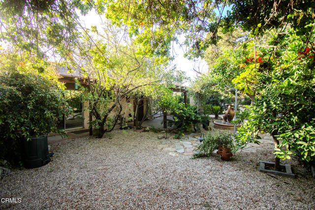 8601 Gloria Avenue, North Hills (los Angeles), CA 91343