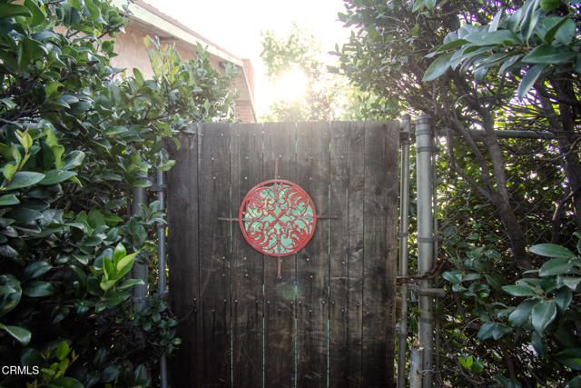 8601 Gloria Avenue, North Hills (los Angeles), CA 91343