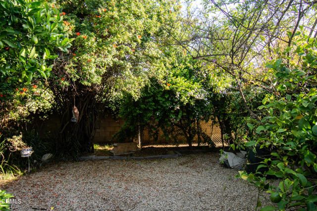 8601 Gloria Avenue, North Hills (los Angeles), CA 91343