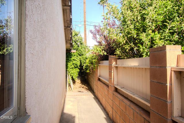 8601 Gloria Avenue, North Hills (los Angeles), CA 91343