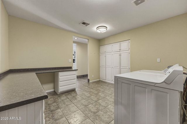 8533 W TINAJAS Drive, Arizona City, AZ 85123