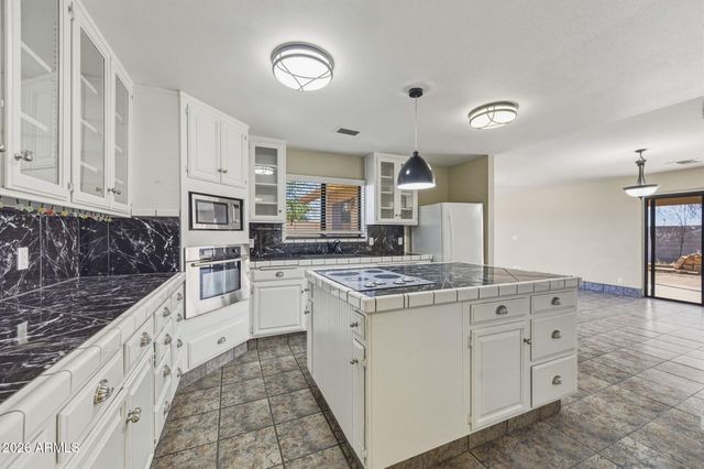 8533 W TINAJAS Drive, Arizona City, AZ 85123