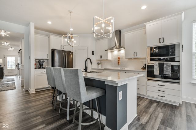 6930 McCain Way, Carmel, IN 46033