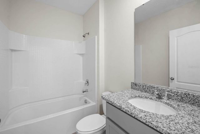 1258 ALSTONIA, Mount Dora, FL 32757