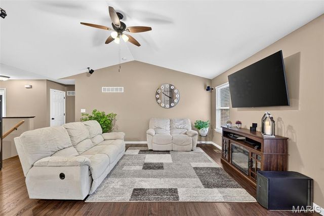 42 Underlay Court, Wentzville, MO 63385