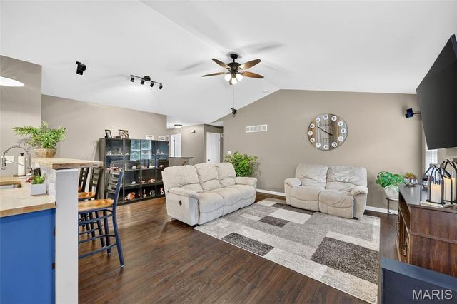 42 Underlay Court, Wentzville, MO 63385