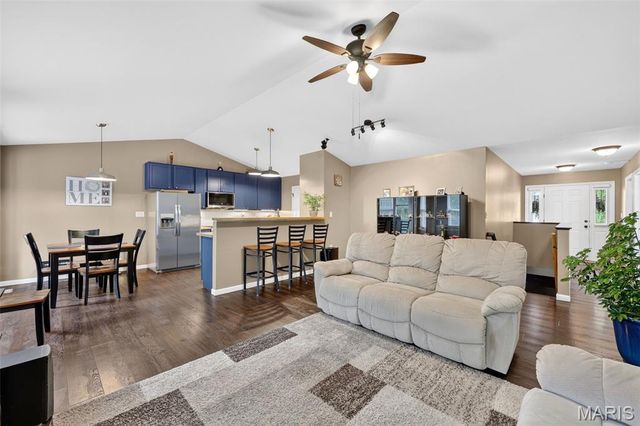 42 Underlay Court, Wentzville, MO 63385