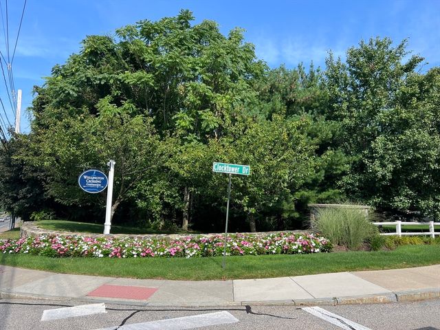 132 Clocktower Dr 312, Waltham, MA 02452