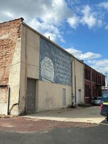 100 N Edwards Street, Kalamazoo, MI 49007