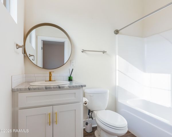 111 Oak Plains Alley, Lafayette, LA 70508