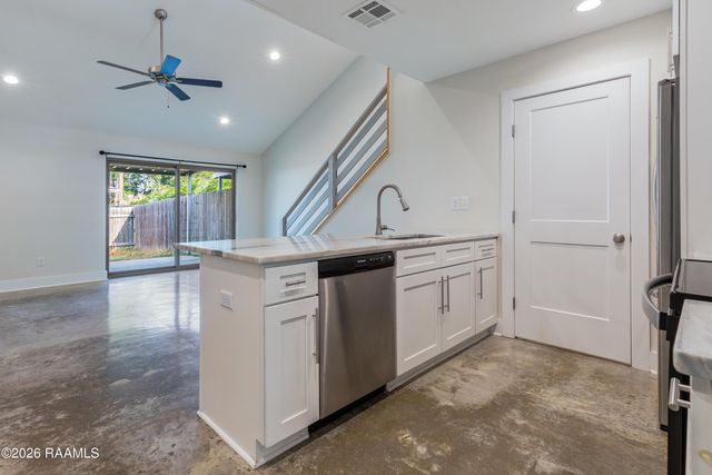 111 Oak Plains Alley, Lafayette, LA 70508