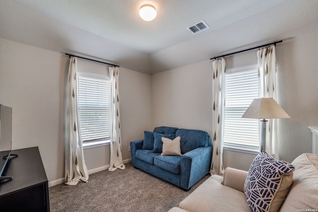 1529 Stony Island Dr, San Antonio, TX 78245