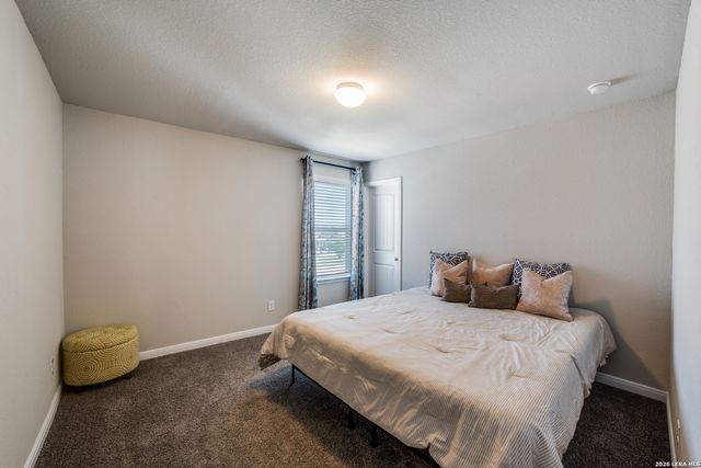 1529 Stony Island Dr, San Antonio, TX 78245