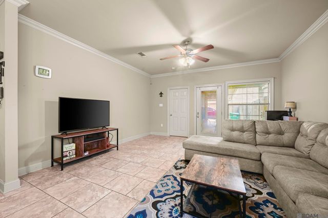 3948 Cypress Hall Dr, Addis, LA 70710