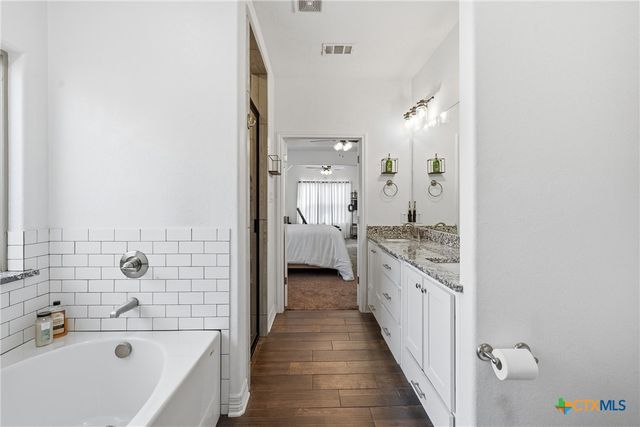 8107 Green Hill Drive, Salado, TX 76571