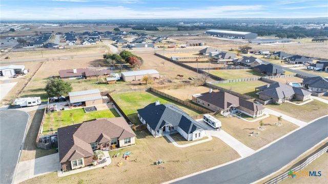 8107 Green Hill Drive, Salado, TX 76571