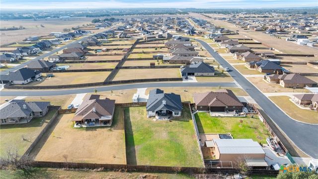 8107 Green Hill Drive, Salado, TX 76571