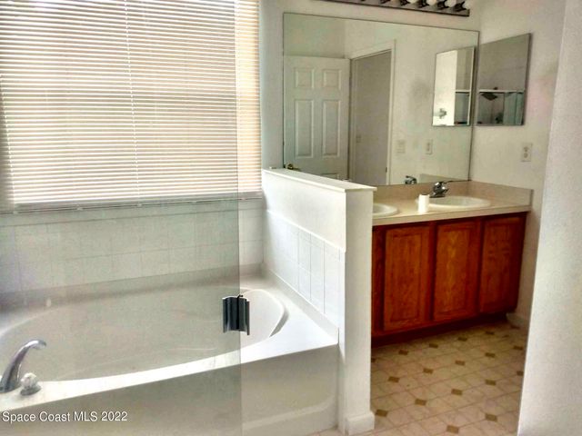 1387 Ginza Road NW, Palm Bay, FL 32907