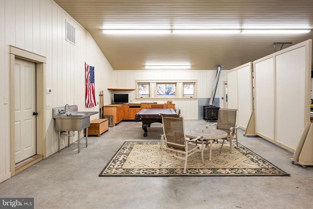 5711 WATERSIDE DR, Berlin, MD 21811