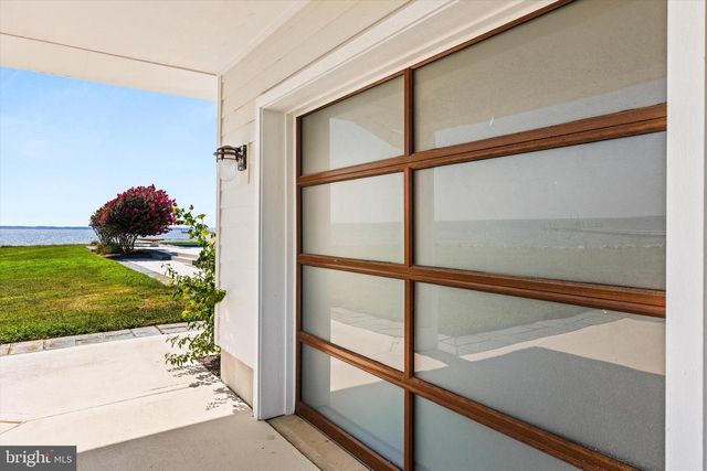 5711 WATERSIDE DR, Berlin, MD 21811