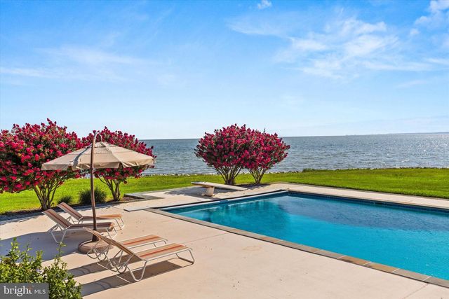 5711 WATERSIDE DR, Berlin, MD 21811