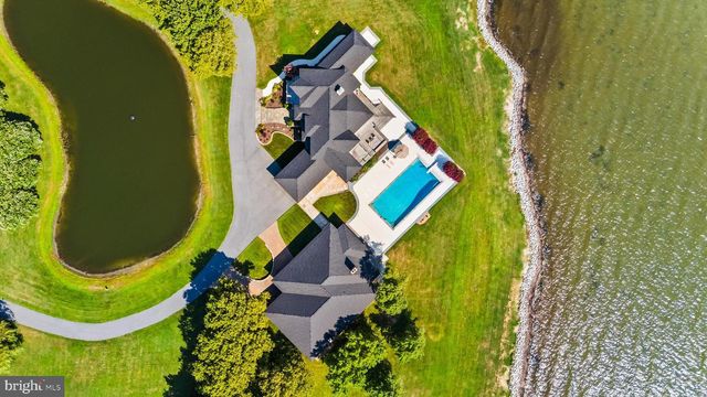 5711 WATERSIDE DR, Berlin, MD 21811