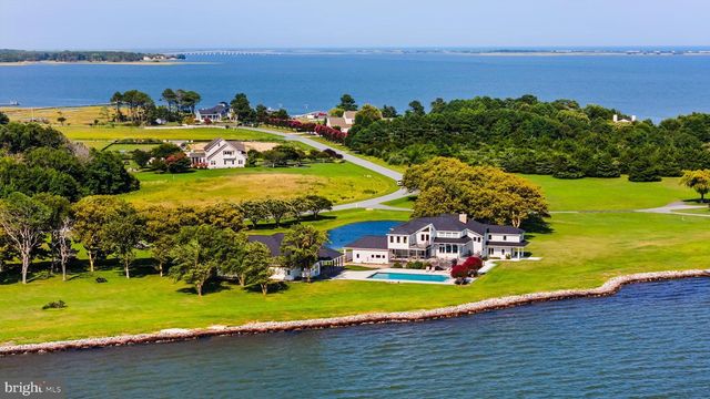 5711 WATERSIDE DR, Berlin, MD 21811