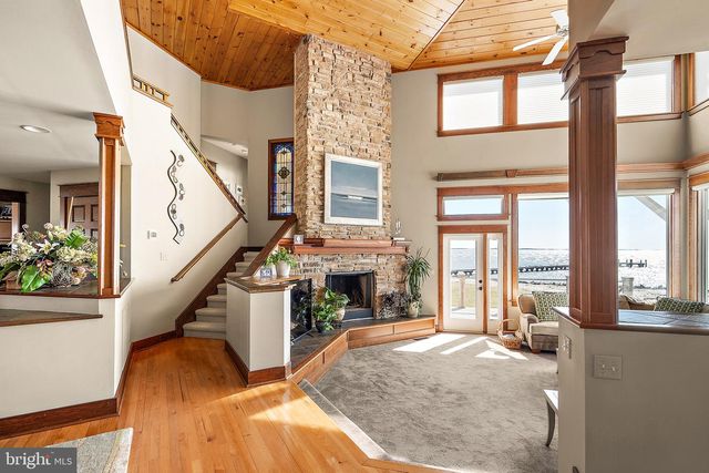 5711 WATERSIDE DR, Berlin, MD 21811