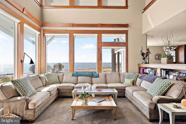 5711 WATERSIDE DR, Berlin, MD 21811