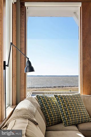 5711 WATERSIDE DR, Berlin, MD 21811