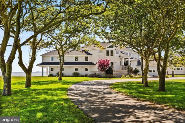 5711 WATERSIDE DR, Berlin, MD 21811