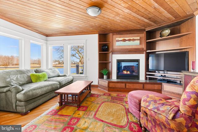 5711 WATERSIDE DR, Berlin, MD 21811