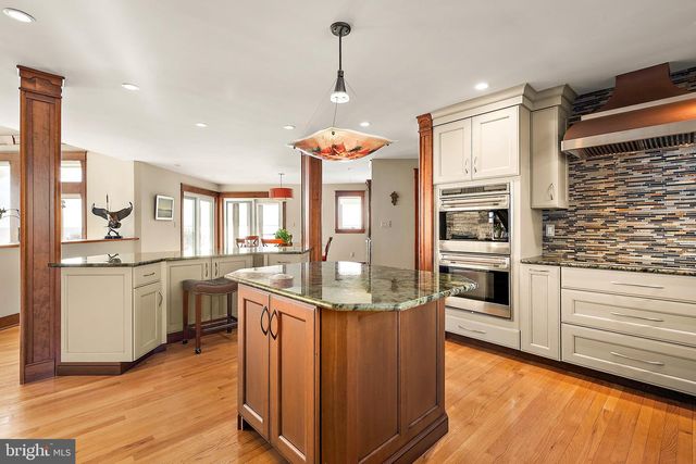 5711 WATERSIDE DR, Berlin, MD 21811