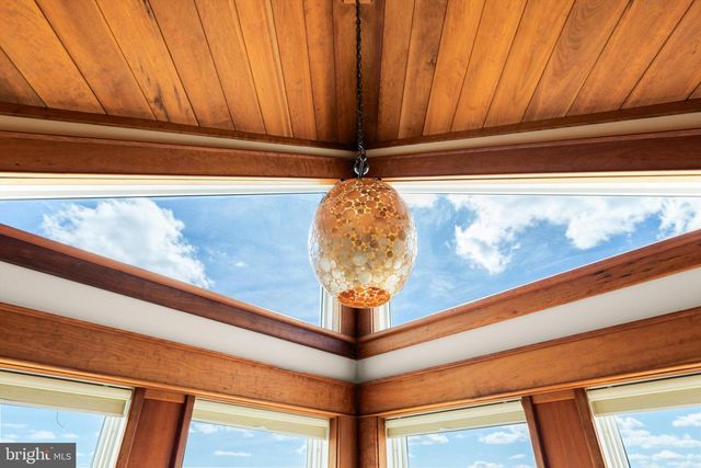 5711 WATERSIDE DR, Berlin, MD 21811