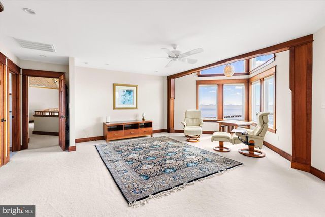 5711 WATERSIDE DR, Berlin, MD 21811