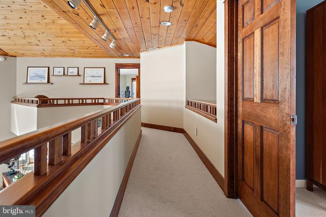 5711 WATERSIDE DR, Berlin, MD 21811