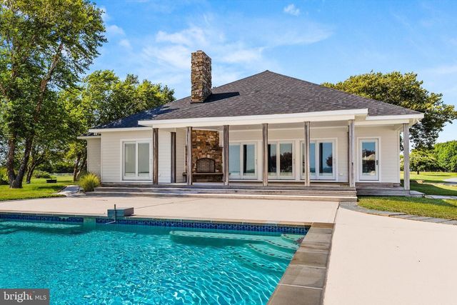 5711 WATERSIDE DR, Berlin, MD 21811