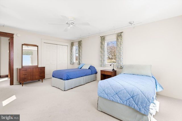 5711 WATERSIDE DR, Berlin, MD 21811